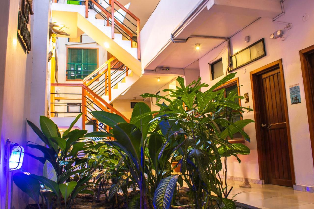 Hotel La Casona Iquitos Exteriör bild